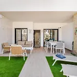 Appartement Luxe Punta Prima