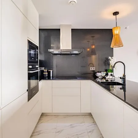 Luxe Punta Prima Апартаменты
